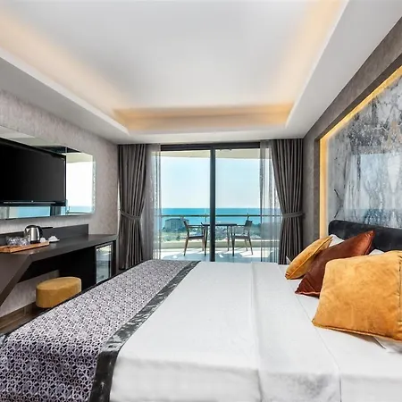 Absolute @ Elite Admiral Residences Konaklı